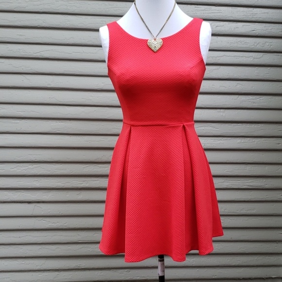 love...ady Dresses & Skirts - Cute dress